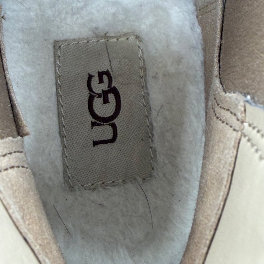 UGG Womens Brisbane Chelsea Boots Classic Leather Ankle Slip On platform Sz 7.5 - Picture 7 of 8